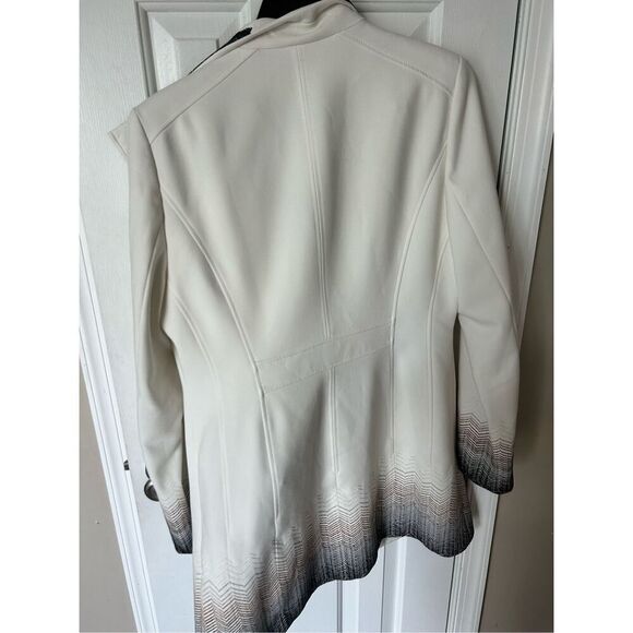 WHITE HOUSE BLACK MARKET EMBROIDERED OMBRÉ COAT SIZE LARGE and skirt size 12 sui - Picture 5 of 6